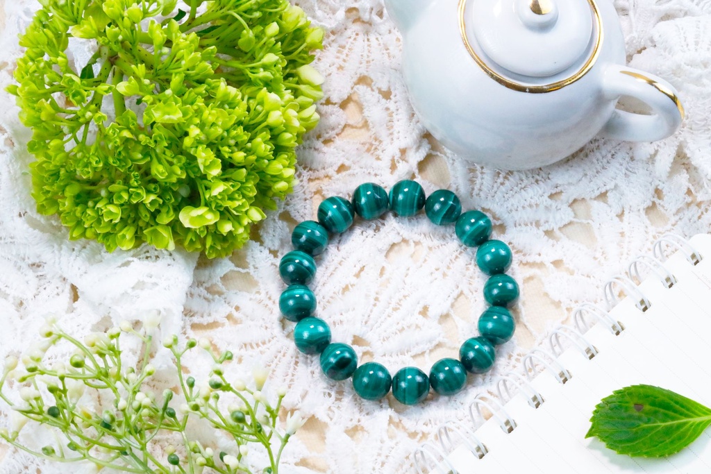 [0032] MALACHITE BRACELET